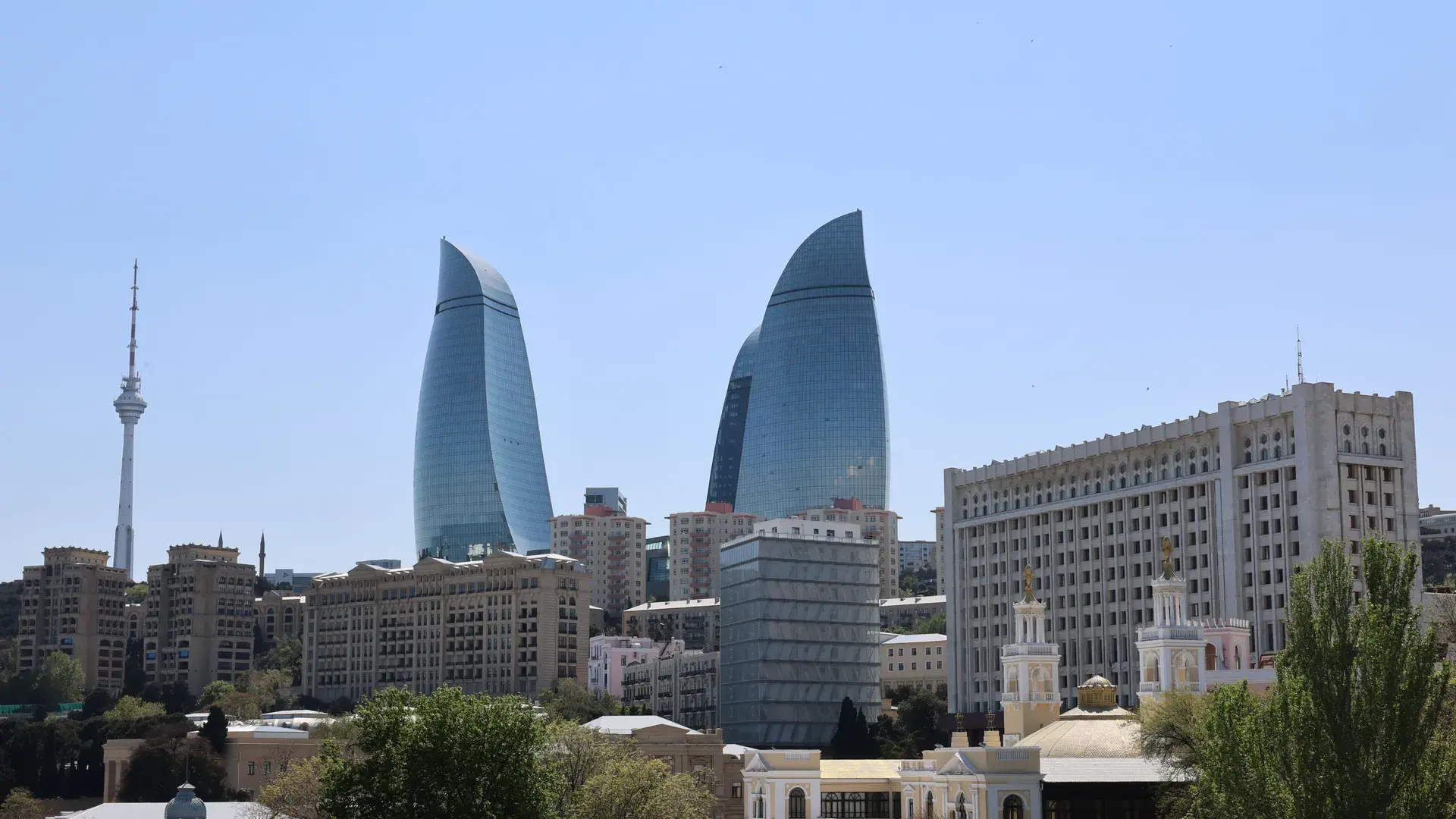 أذربيجان